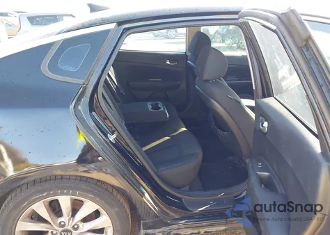 2016 Kia Optima Lx from USA, damaged, VIN 5XXGT4L39GG017827